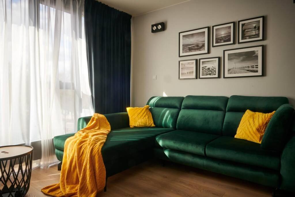 Easy Rent - Diamond Lublin